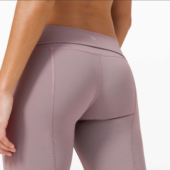 Lululemon Wunder Under Crop High-Rise *Roll Down Scallop Full-On Luxtreme 23" - Picture 6 of 6